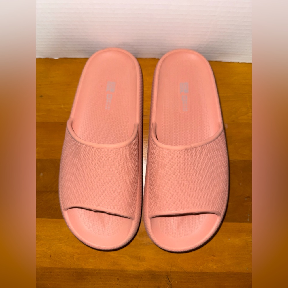 32 Degrees Unisex Cushion Slide Sandal - Salmon Pink
